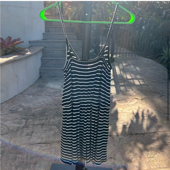 7/$20 Garage black and white stripe short romper - Picture 3 of 6